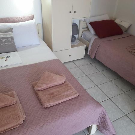 Xristinas Rooms Léntas المظهر الخارجي الصورة